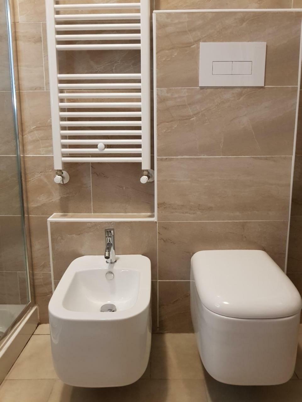 Valmarina Hotel Каленцано Екстериор снимка